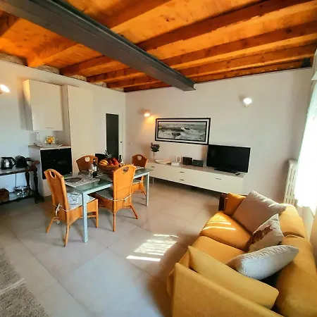 Les Amis Apartament